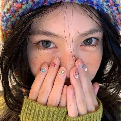 女摄青鬼游埠封面